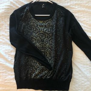 Forever 21 Black Crewneck Sweater Shirt